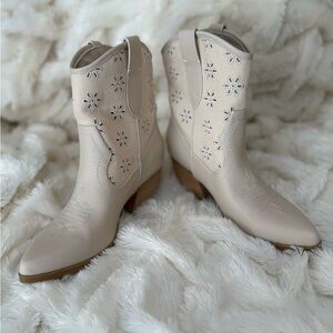 DV by Dolce Vita Kenzo western eyelet ankle bootie